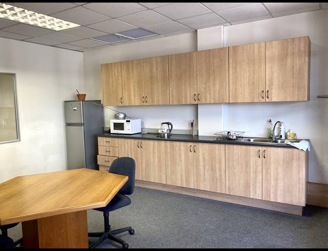 197M² OFFICE FOR SALE IN UMHLANGA RIDGE